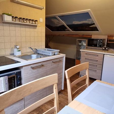 Pokoje Goscinne Przy Kosciele Wang. 카르파츠 외부 사진